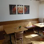Wiedenhof Хильден