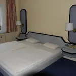 Wiedenhof Отель 2*