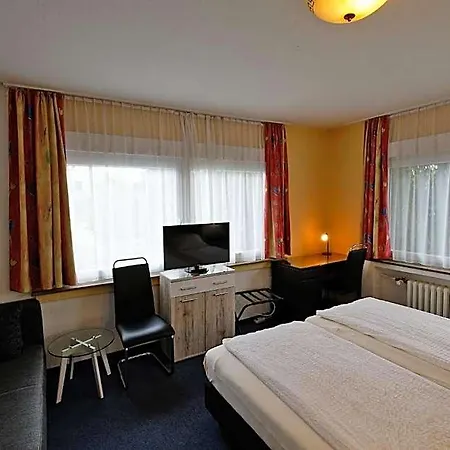 Wiedenhof 2* Hilden